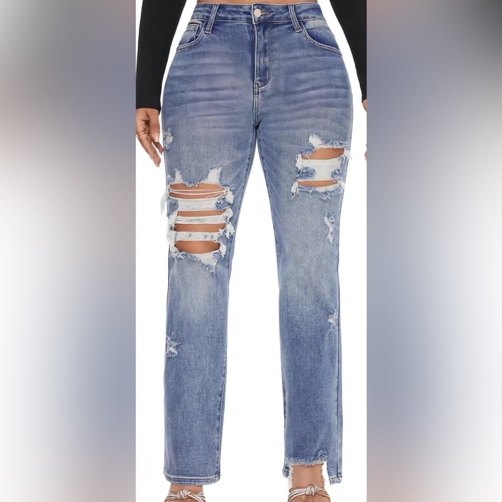 Judy Blue Light Blue Distressed Straight-Leg Jeans